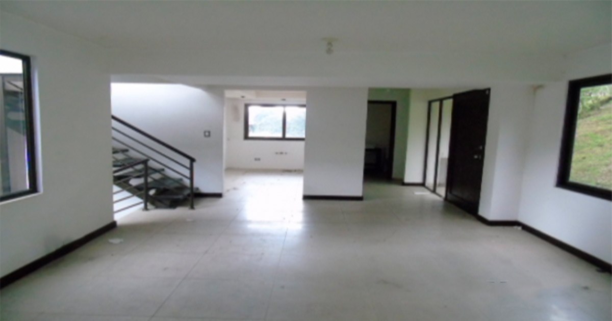 Venta de Casa o Casas, Terrenos, Propiedades, Apartamentos, Inmuebles en Guatemala, zona 11, zona 7, zona 2, zona 18, zona 16, Mixco, Carretera Al Salvador, Fraijanes, Santa Catarina Pinula, Antigua Guatemala, Villa Nueva, Villa Canales, San Miguel Petapa - Venta o Alquiler de Casas En Guatemala